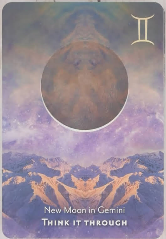 Moonology Manifestation Oracle